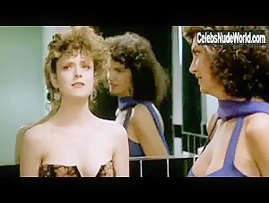 Bernadette Peters Sexy scene in Slaves of New York (1989) 11