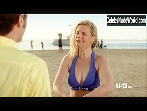 Bonnie Somerville bikini, Sexy scene in Royal Pains (2009-2012) 18