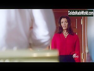 Bellamy Young Attractive,underclothing scene in Scandal (2012-2017) 1