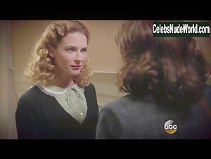 Bridget Regan, Hayley Atwell Sexy, lesbian scene in Agent Carter (2015-2016) 12