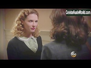 Bridget Regan, Hayley Atwell Sexy, lesbian scene in Agent Carter (2015-2016) 13