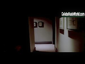 Guinevere Turner, Cara Seymour breasts scene in American Psycho (2000) 12