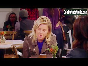 Elisha Cuthbert, Brooke Lyons lesbian, Sexy scene in One Big Happy (2015) 2