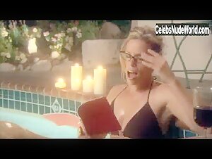 Cheryl Hines bikini, Sexy scene in Bickford Shmeckler's Cool Ideas (2006) 7