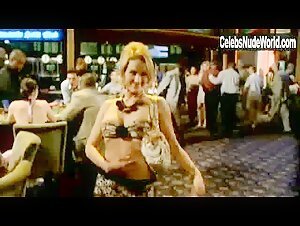 Christina Cindrich underwear, Sexy scene in Las Vegas (2003-2008)