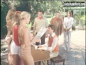 Cheryl Ladd Outdoor , Babes scene in Charlie's Angels (1976-1981) 2