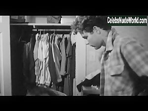 Cloris Leachman underwear, Sexy scene in The Last Picture Show (1971) 4