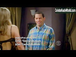 Courtney Thorne-Smith Sexy scene in Two and a Half Men (2003-2015) 13