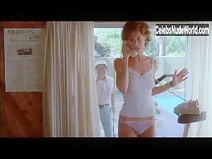 Christine Lahti underwear, Sexy scene in Just Between Friends (1986)