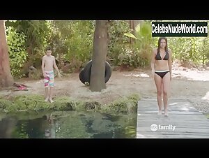 Maia Mitchell, Cierra Ramirez Sexy, bikini scene in The Fosters (2013-2018) 1