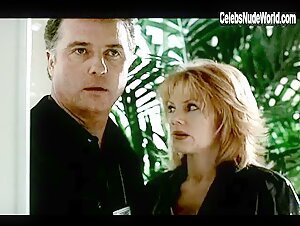 Elizabeth Lackey Sexy scene in CSI: Crime Scene Investigation (2000-2015) 5