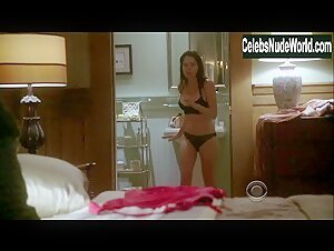 Elaine Cassidy Sexy, underwear scene in Harper's Island (2009) 3