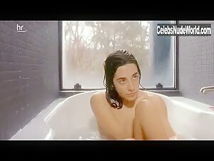 Giada Colagrande Bathtub , boobs scene in Black Widow (2005) 9