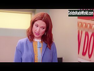 Ellie Kemper Sexy,underclothing scene in Unbreakable Kimmy Schmidt (2015-2018) 10