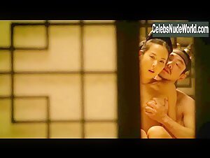 Jo Yeo-jeong breasts, Nude scene in The Concubine (2012) 11