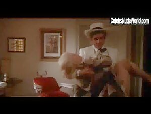 Jill Clayburgh Hot,underwear scene in Gable and Lombard (1976) 8