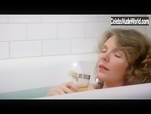 Jill Clayburgh Nude, breasts scene in I'm Dancing as Fast as I Can (1982) 9