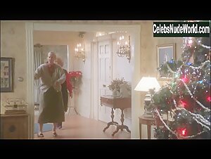 Julia Louis-Dreyfus underwear, Sexy scene in National Lampoon's Christmas Vacation (1989) 12
