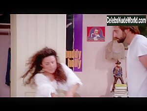 Julia Louis-Dreyfus underwear, Sexy scene in Seinfeld (1989-1995) 17
