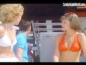 Jessica Walter bikini, Sexy scene in The Flamingo Kid (1984) 9