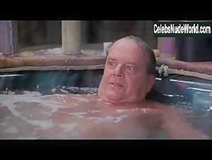 Kathy Bates Nude, breasts scene in About Schmidt (2002) 6