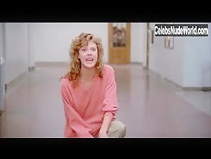 JoBeth Williams Nude, breasts scene in Teachers (1984) 2