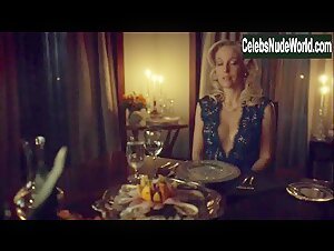 Gillian Anderson Blonde , Sexy Dress scene in Hannibal (2014-2015) 6