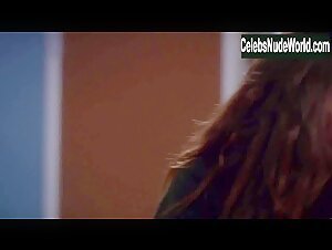 Jessica Capshaw, Stefania Spampinato Sensual , Kissing scene in Grey's Anatomy (2005-2021) 11