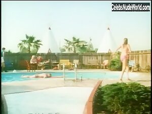 Linda Purl Sexy, bikini scene in Crazy Mama (1975) 6