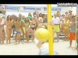 Lisa Banes underwear, Sexy scene in Son of the Beach (2000-2002) 10