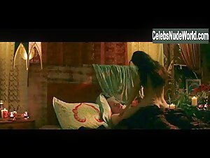 Liraz Charhi breasts, butt scene in A Late Quartet (2012) 9