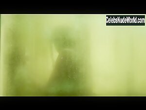 Melissa O'Neil Sexy scene in Dark Matter (2015-2017) 6