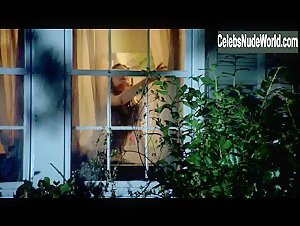 Melissa Ordway Blonde , Lingerie scene in Escapee (2011) 16