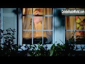 Melissa Ordway Blonde , Lingerie scene in Escapee (2011) 5