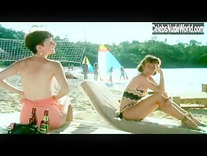 Mary Gross breasts, Nude scene in Club Paradise (1986) 10