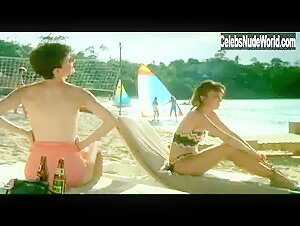 Mary Gross Sexy scene in Club Paradise (1986) 3