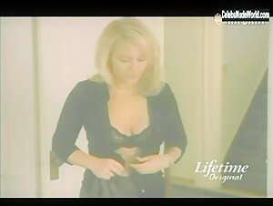Gail O'Grady Cleavage , Lingerie scene in Sex and the Single Mom (2003) 5