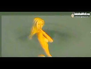Jennifer Lothrop Nude, butt scene in Love Her Madly (2000) 7