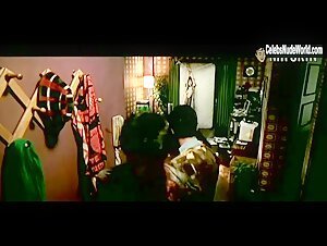 Kang Hye-jung Nude, breasts scene in Oldboy (2003) 19