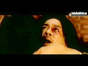 Kang Hye-jung butt, Nude scene in Oldboy (2003) 14