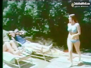 Glynnis O'Connor Sexy, bikini scene in The Boy in the Plastic Bubble (1976) 3