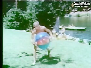 Glynnis O'Connor Sexy, bikini scene in The Boy in the Plastic Bubble (1976) 5