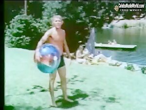 Glynnis O'Connor Sexy, bikini scene in The Boy in the Plastic Bubble (1976) 7