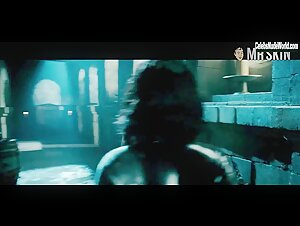 Kaja Gjesdal Sexy scene in Underworld: Evolution (2006) 11