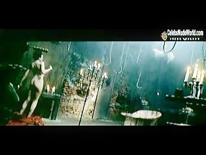 Maria Kalinina butt, Nude scene in Stay Alive (2006) 5