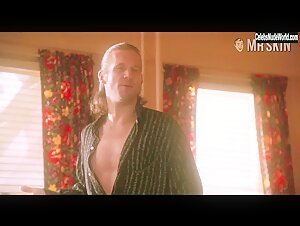 Mercedes Ruehl underwear, Sexy scene in The Fisher King (1991) 1