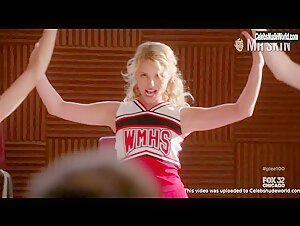 Heather Morris, Dianna Agron, Naya Rivera Sexy scene in Glee (2009-2015) 9