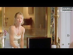 Kelly Rowan Lingerie , Cleavage scene in Candyman: Farewell to the Flesh (1995) 14
