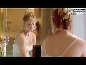 Kelly Rowan Lingerie , Cleavage scene in Candyman: Farewell to the Flesh (1995) 15