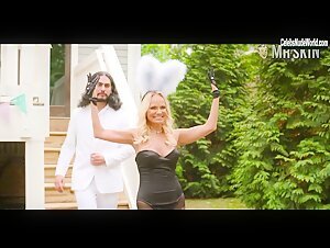 Kristin Chenoweth Sexy scene in Holidate (2020) 2